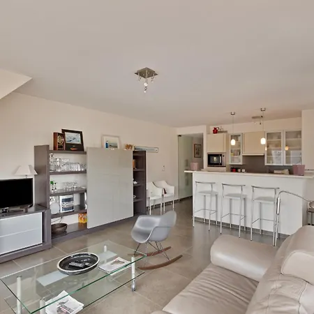 Icarus 0502 Met Parking Apartamento